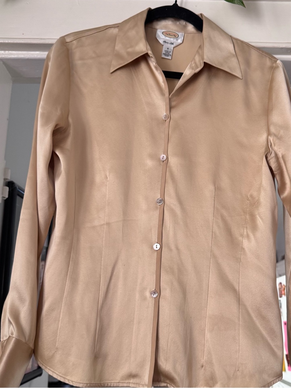 Vintage Gold Liquid Silk Blouse pearl shell button up collar Y2K Long sleeve